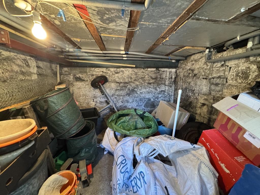 Room 1