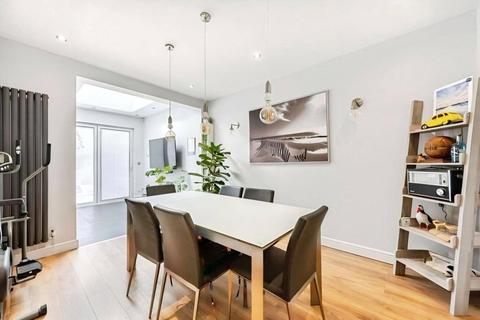 4 bedroom semi-detached house for sale, Rusland Park Road, Harrow HA1