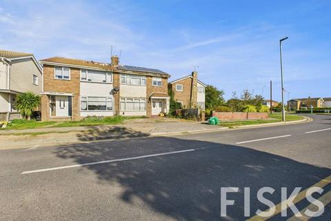 3 bedroom semi-detached house for sale, NO ONWARD CHAIN - Furtherwick Road, Canvey Island, SS8