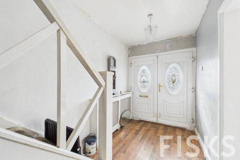 3 bedroom semi-detached house for sale, NO ONWARD CHAIN - Furtherwick Road, Canvey Island, SS8