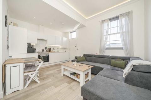 1 bedroom flat for sale, Horn Lane, London W3