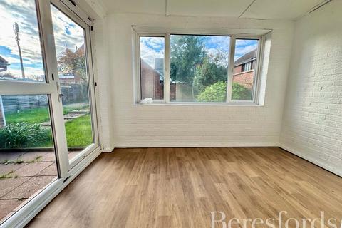 3 bedroom detached house for sale, Roach Vale, Colchester, CO4