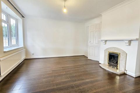4 bedroom detached house for sale, Wheatland Close, Oadby