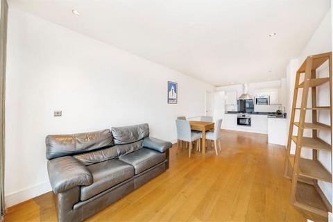 2 bedroom flat to rent, Greenwich High Road, London SE10