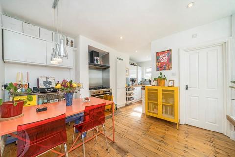 2 bedroom flat for sale, Honor Oak Park, London SE23