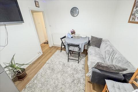undefined, Gladstone Avenue, Feltham, Middlesex, TW14
