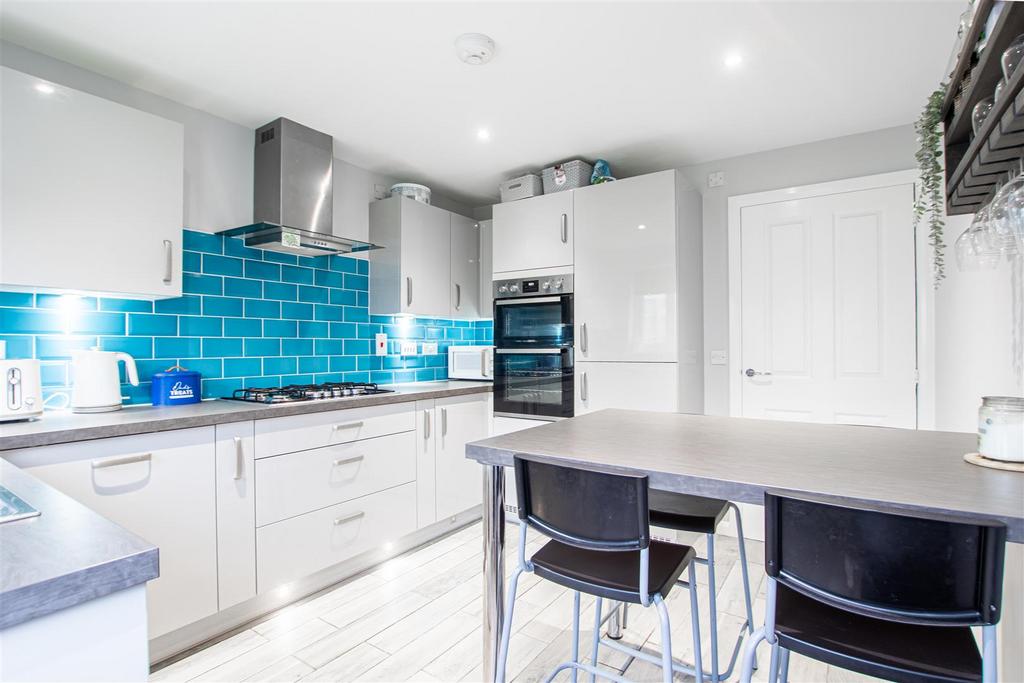 Kitchen-1.jpg
