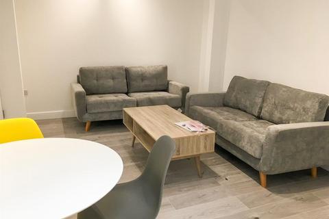 undefined, *£120pppw excluding* Queens Road East , NG9 2FF - UON
