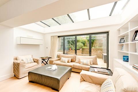 undefined, Treetop Mews, London, NW6