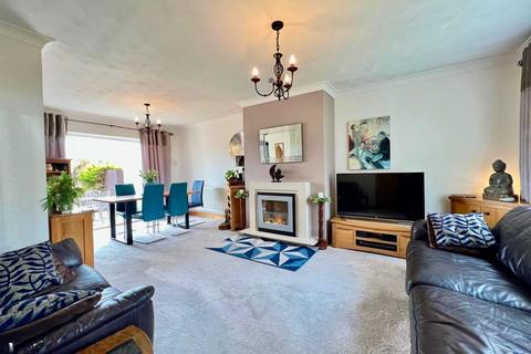 18 Devonshire Drive, Hirwaun, Aberdare, CF44 9SE