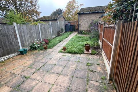 3 bedroom terraced house to rent, Lawns Wood, Malinslee, Telford, Shropshire, TF3