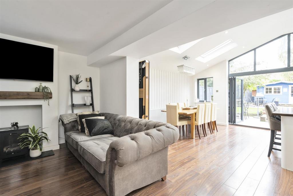 87 Witherford Croft 13.jpg