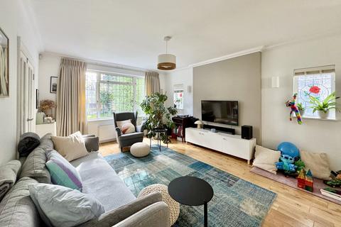 4 bedroom detached house for sale, Queens Park Avenue, Queens Park, Bournemouth, BH8