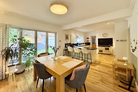4 bedroom detached house for sale, Queens Park Avenue, Queens Park, Bournemouth, BH8