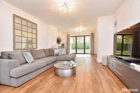 undefined, Cambridge Gardens, Appleton, Warrington
