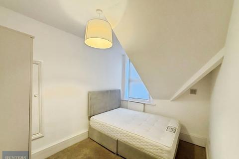 2 bedroom flat to rent, Holly Road, Edgbaston