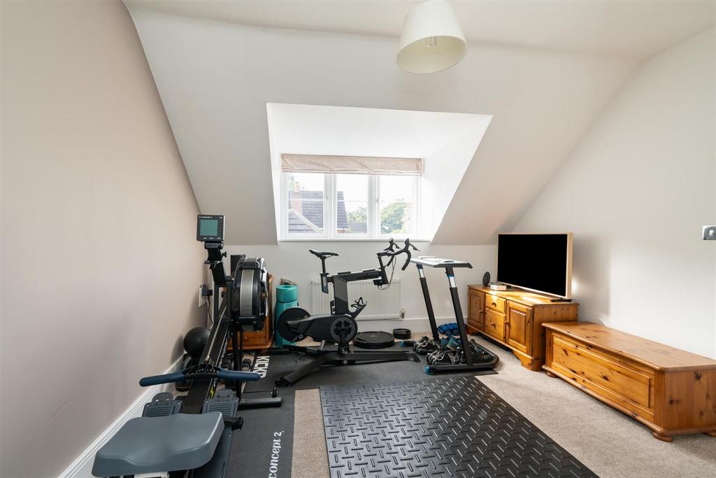 136 Norton Lane 9.jpg
