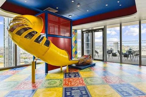 undefined, England SW8 1SJ London, GBR