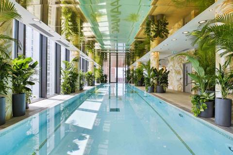 undefined, England SW8 1SJ London, GBR