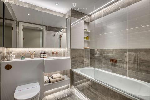 undefined, England W12 7RQ White City, GBR