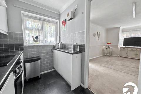 2 bedroom flat for sale, Bowes Close, Sidcup, DA15