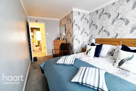 3 bedroom semi-detached house for sale, Anglesea Road, Orpington