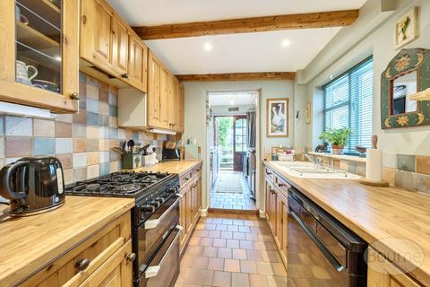 undefined, Guildford Road, Aldershot GU12
