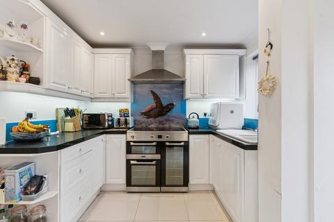 3 bedroom end of terrace house for sale, Wheatley Close, Welwyn Garden City