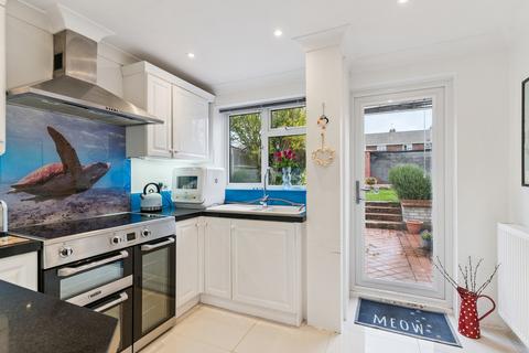 3 bedroom end of terrace house for sale, Wheatley Close, Welwyn Garden City