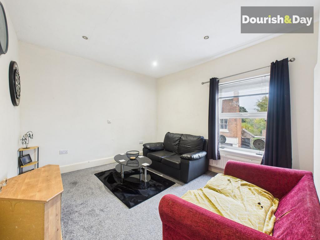 Bedroom (Currently First Floor Lounge)