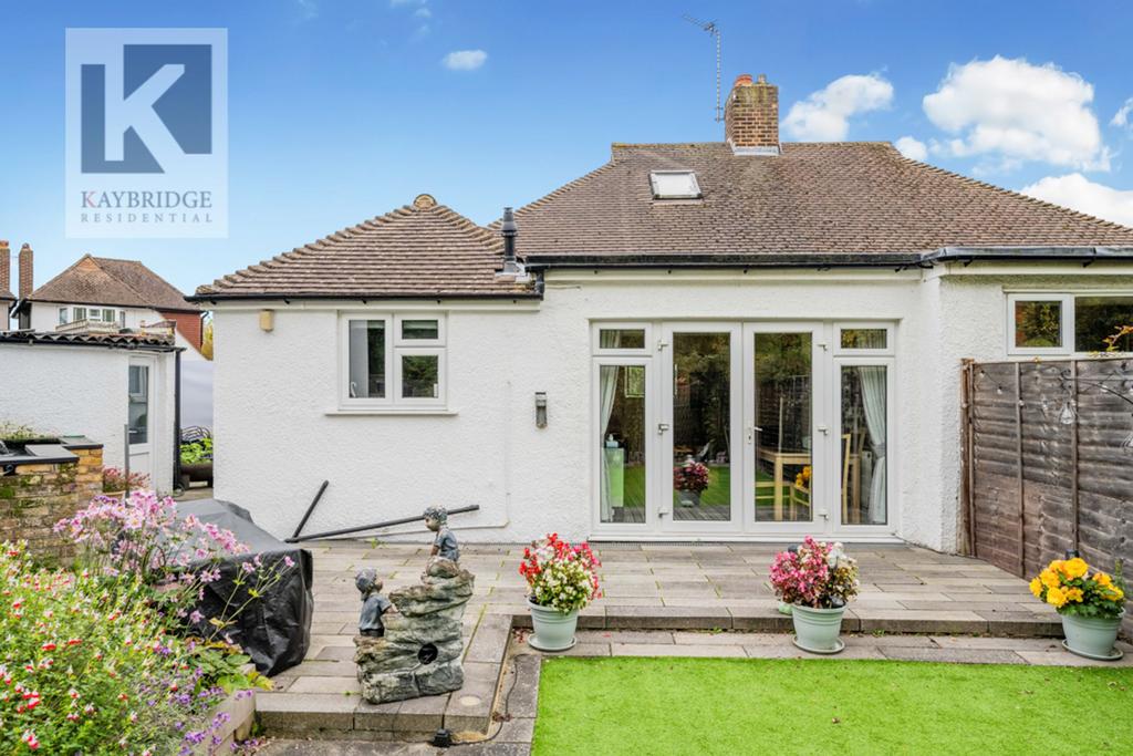 Burford Road, KT4 7 SU