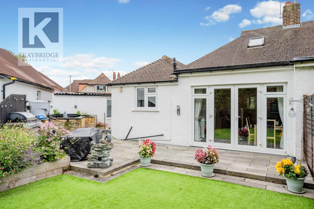 Burford Road, KT4 7 SU