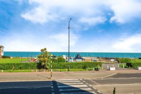 2 bedroom flat for sale, Eastern Esplanade, Margate CT9