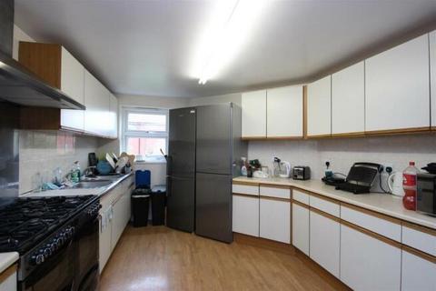8 bedroom terraced house to rent, Divinity Road,  HMO Ready 8 Sharers,  OX4