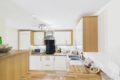 1 bedroom apartment for sale, 8 Queen Elizabeth Court , Tram Lane, Kirkby Lonsdale, LA6 2FF