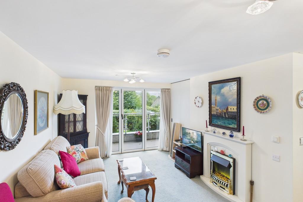 Open Plan Living/Dining Room