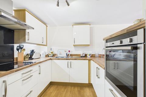1 bedroom apartment for sale, 8 Queen Elizabeth Court , Tram Lane, Kirkby Lonsdale, LA6 2FF