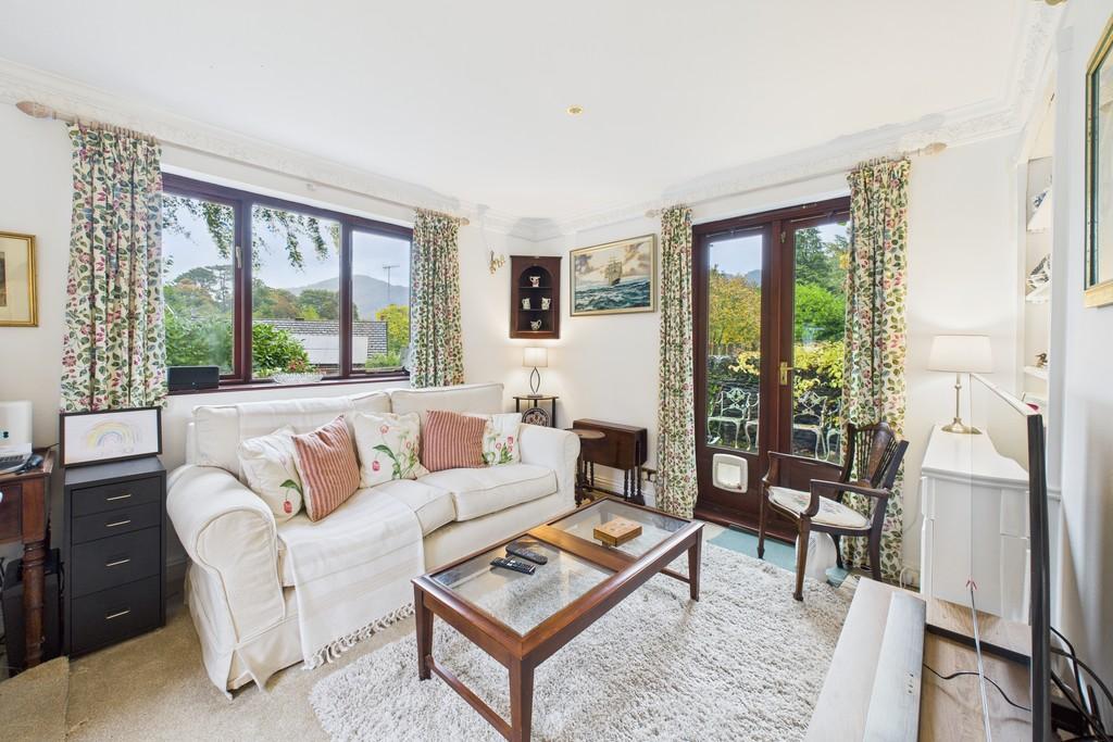 Sitting Room/Snug