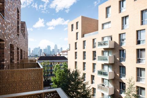 2 bedroom apartment for sale, Nelson Walk, London, E3