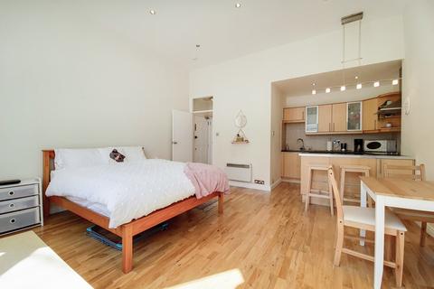 undefined, Craven Hill, Bayswater, W2