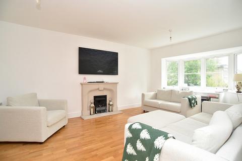 4 bedroom detached house for sale, Leadhall Way, Harrogate