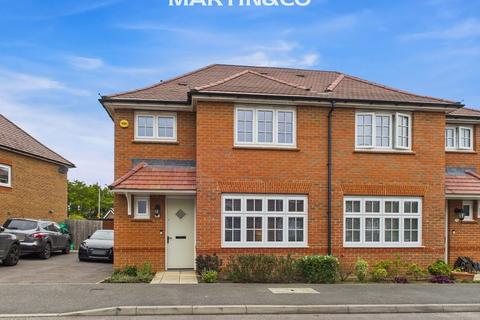 3 bedroom semi-detached house for sale, Chaucer Grove, Arborfield Green