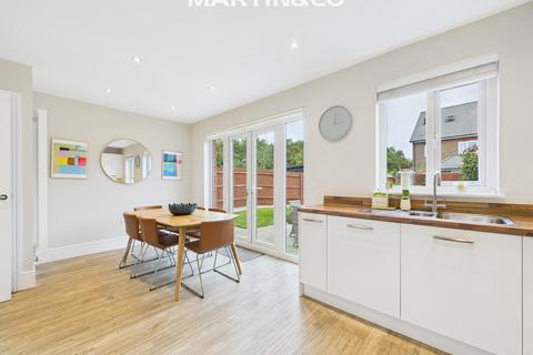 3 bedroom semi-detached house for sale, Chaucer Grove, Arborfield Green