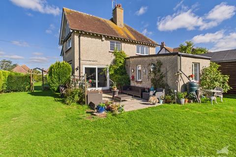 4 bedroom detached house for sale, Aldwick Road, Bognor Regis
