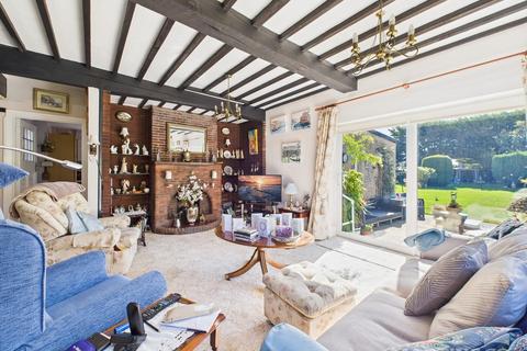 4 bedroom detached house for sale, Aldwick Road, Bognor Regis
