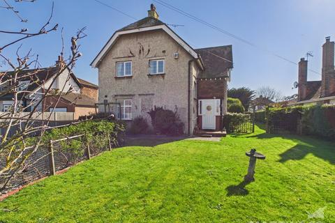 4 bedroom detached house for sale, Aldwick Road, Bognor Regis