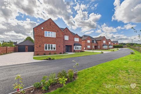 undefined, Claypit Lane, Lichfield