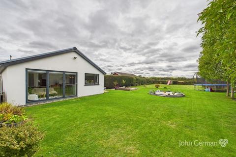 undefined, Yew Tree Road, Rosliston