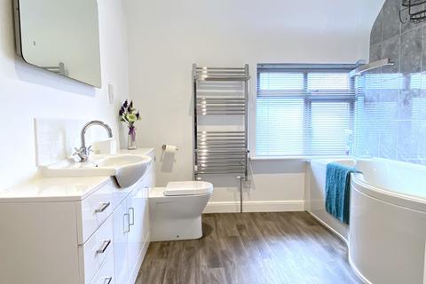 3 bedroom detached house for sale, Station Road, Cromer NR27