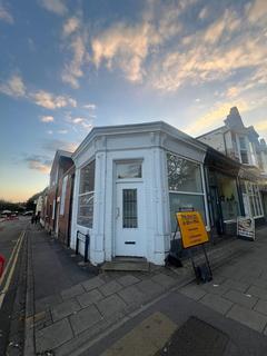 Retail property (high street) to rent, 50 Bromham Rd Bedford MK40 2QG